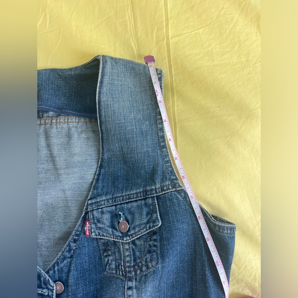 Levi’s denim vest - Picture 5 of 5